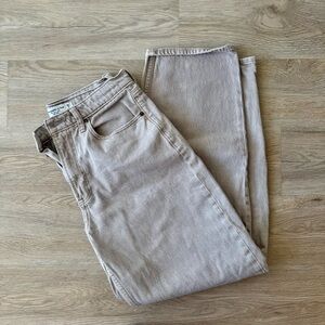 Abercrombie & Fitch The Taper Jean High Rise (regular fit)